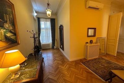 Apartament cu 3 camere decomandat, mobilat în Central - 40
