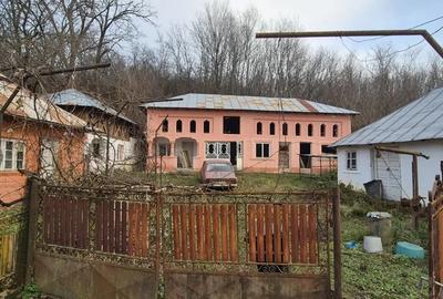 Casa si anexe de vanzare com. Valea Mare, sat Garleni, jud. Dambovita - 5