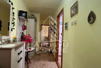 Apartament cu 2 camere, decomandat ,cu centrala proprie - 5