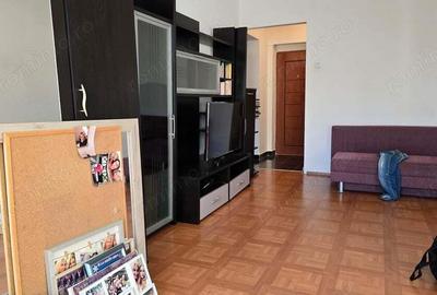Apartament cu 2 camere decomandat în Central - 2