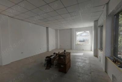 De inchiriat spa?iu comercial, Str. Crinului De inchiriat spa?iu comercial, Str. Crinului - 4