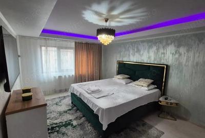 Vanzare apartament 2 camere, mobilat/utilat - zona Pie?ei Centrale - 2