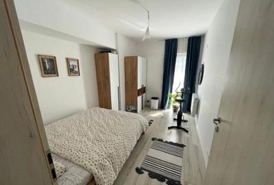 Apartament cu 3 camere decomandat în Drumul Taberei - 14
