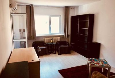 Garsonieră decomandată, mobilată în Dristor