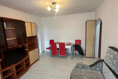 Inchiriez apartament cu 2 camere - 1