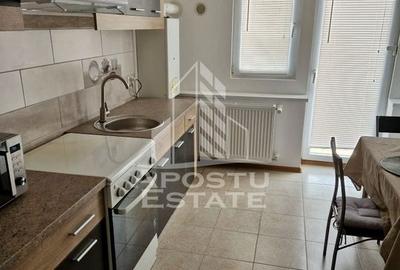 Apartament cu 3 camere, centrala proprie,  balcon, zona Girocului - 3