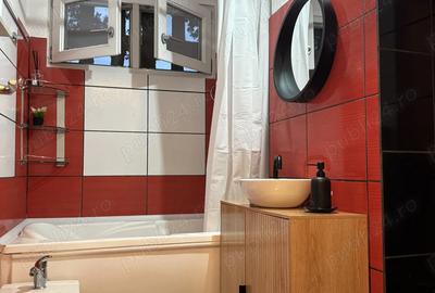 Apartament renovat 3 camere 2 bai Circumvala?iunii- Gh. Lazar - 5