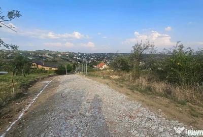 Teren de 670 mp, în Bucium - 2