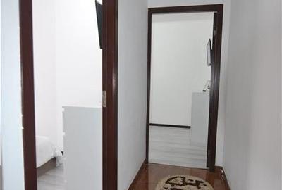 Apartament 3 camere decomandat,mobilat,utilat, etaj intermediar  Astra -Berzei - 13
