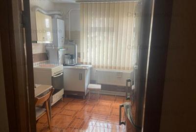 SUPER SPATIOS! 4 cam conf 1 Hipodrom Parter doua balcoane - 13