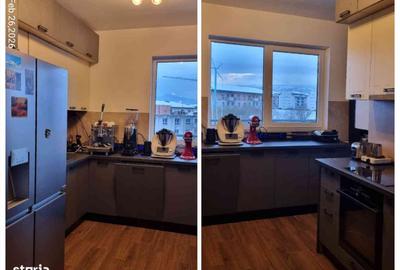 Apartament cu 3 camere decomandat în Central - 4