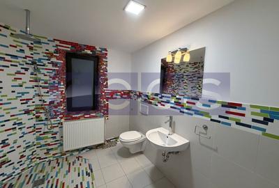 Casă individuală cu 8 camere cu Canalizare în Capitale - 41