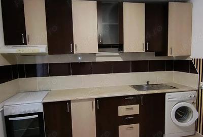 Garsonieră decomandată în Central - 3