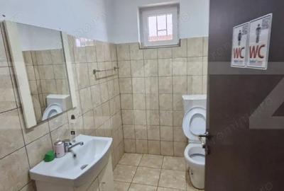 Casă cu Teren 5423 Mp în Central - 4
