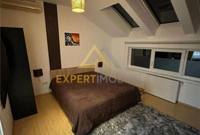 Apartament cu 3 camere decomandat în Republicii - 3