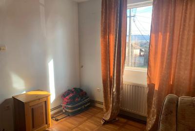 Casă cu 5 camere cu Teren 700 Mp în Central - 18