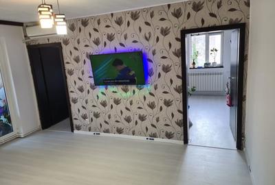 Apartament cu 4 camere semidecomandat în Carrefour - 8