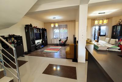 Casă tip duplex – mobilată și utilată – 4 camere, 112 mp utili, 200 mp teren Casă tip duplex – mobilată și utilată – 4 camere, 112 mp utili, 200 mp teren - 17