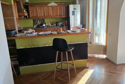 Garsonieră decomandată în Buziașului