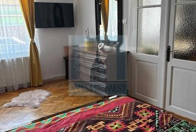 Casă individuală cu 4 camere cu Canalizare în Centrul Civic - 4