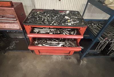 AFACERE LA CHEIE -  SERVICE AUTO - 10