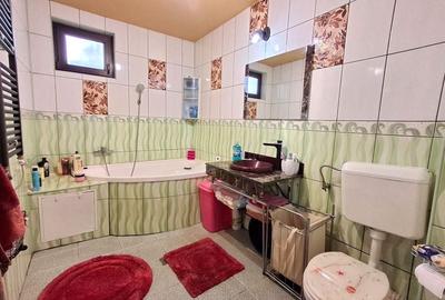 De Vanzare Casa  zona Colentina Autostrada A 3 - 19