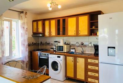 Casă cu 3 camere cu Teren 500 Mp în Central - 2