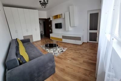 Garsonieră decomandată în Central - 8