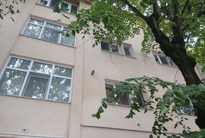Apartament cu 2 camere semidecomandat în Central - 1