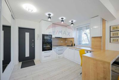 Apartament cu 2 camere semidecomandat, mobilat în Central - 1