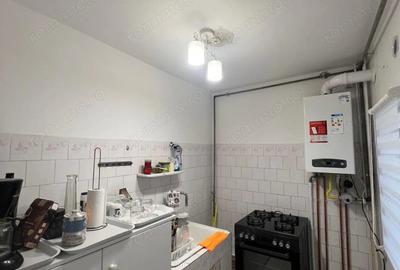 1 camera, decomandat | etaj 2 | centrala proprie | balcon | zona excelenta - 9