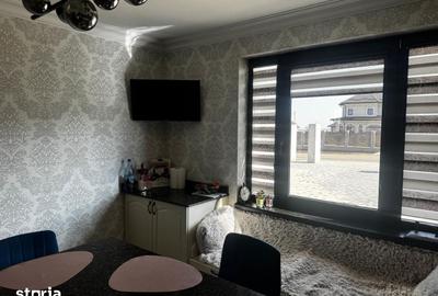 Casă cu 5 camere cu Teren 1000 Mp în Mihai Eminescu - 6