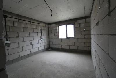 Casă cu 6 camere cu Teren 1002 Mp în Albeni - 4