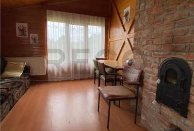 Casă cu 2 camere cu Teren 2889 Mp în Hidiș - 8