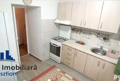Apartament cu 2 camere semidecomandat în Micro 16 - 3