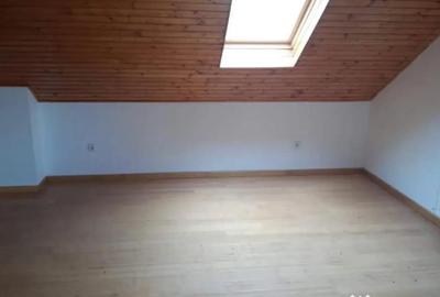 Apartament cu 4 camere decomandat în Tohanu Nou - 5