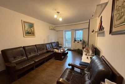 Apartament 2 camere I Priveliste Casa Poporului I 4 Balcoane - 3