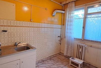 Apartament cu 2 camere semidecomandat în Dristor - 11