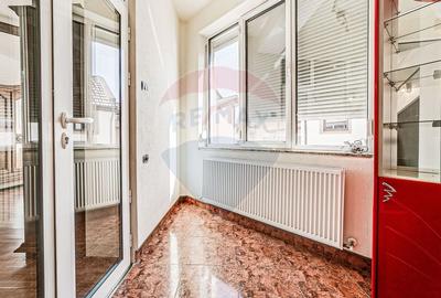 Apartament cu 3 camere de inchiriat in zona Boul Rosu - 3