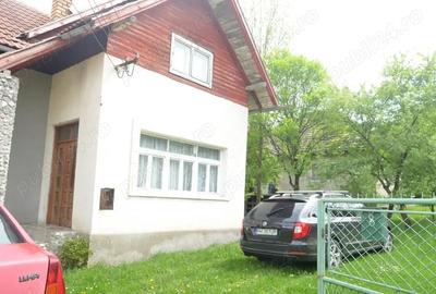 Casă cu 4 camere cu Teren 1915 Mp în Central - 16