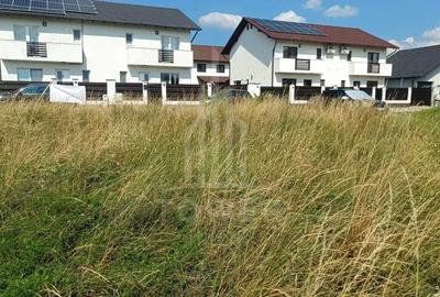 Teren de 470 mp, în Șura Mare