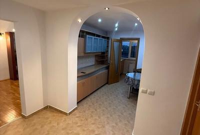 Apartament cu 3 camere, mobilat în Berceni - 2