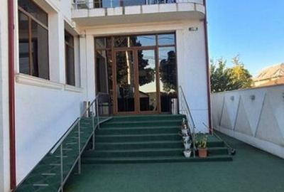 Casă / Vilă cu 8 camere de vânzare Casă / Vilă cu 8 camere de vânzare - 5