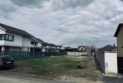 Teren de 640 mp, în Dumbrăvița - 1
