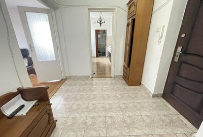 SPATIOS IN ZONA MEDICINEI -4 camere,garaj propriu si boxa SPATIOS IN ZONA MEDICINEI -4 camere,garaj propriu si boxa - 20