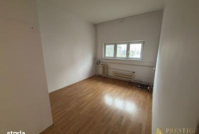 Spațiu comercial, de 401 mp, în Nufărul - 15
