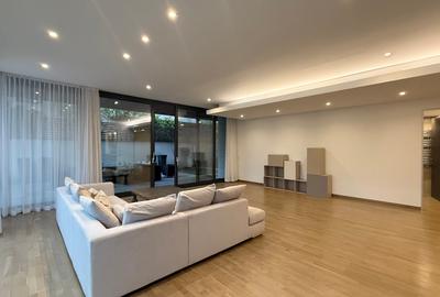 Apartament cu 4 camere decomandat în Primăverii - 17