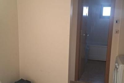 Apartament cu 2 camere decomandat în Călărași - 5