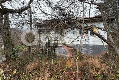 Casă individuală cu 3 camere cu Canalizare în Central - 14