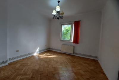 Vanzare apartament cu 3 camere la etaj 1 in vila Cotroceni cu garaj - 5